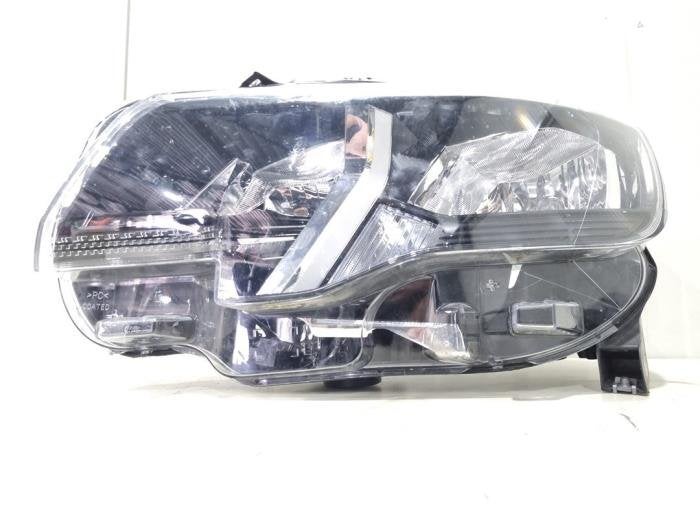 Phare gauche d'un Peugeot Partner, Autos : Pièces & Accessoires, Éclairage, Peugeot, Utilisé, 3 mois de garantie, Enlèvement ou Envoi