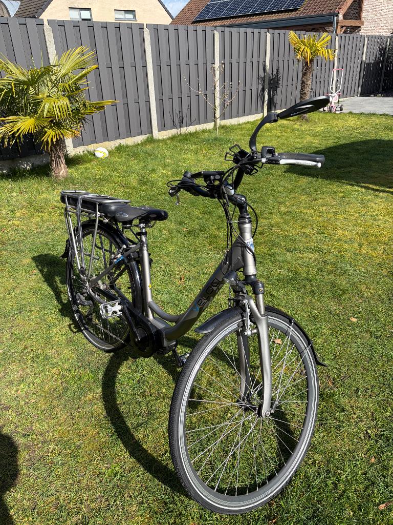 Veloci Connect elektrische damesfiets, Ophalen, Gebruikt, 50 km per accu of meer, Overige merken