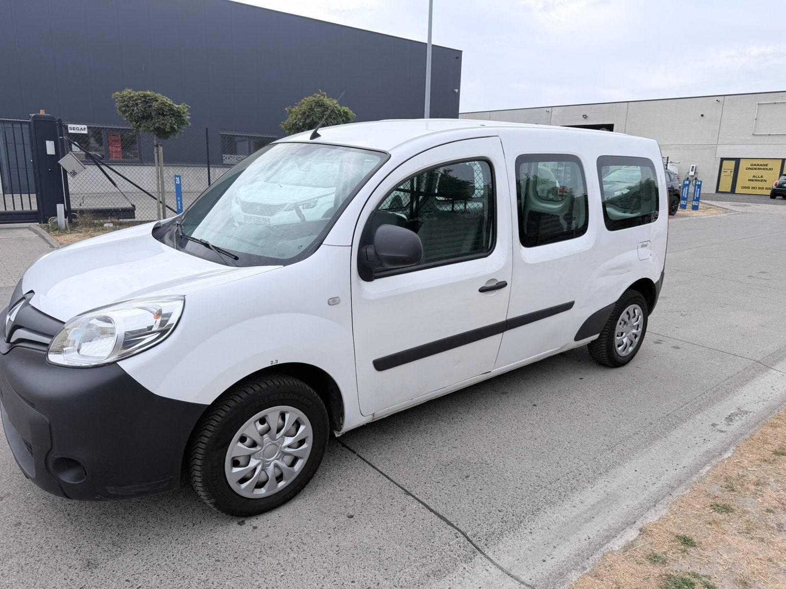 kangoo maxi L2/2020/Diesel/Lez ok  2030 5537,19€hors TVA, Autos, Camionnettes & Utilitaires, Achat, Euro 6, Entreprise, 5 portes