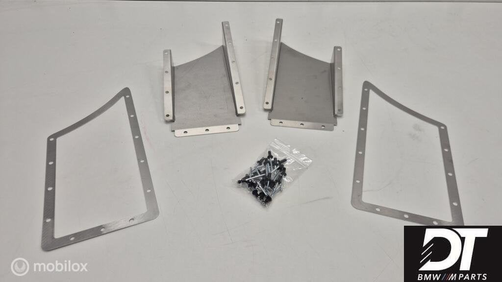 ST Trackparts BMW E36 Fender Vents, Neuf, Enlèvement ou Envoi