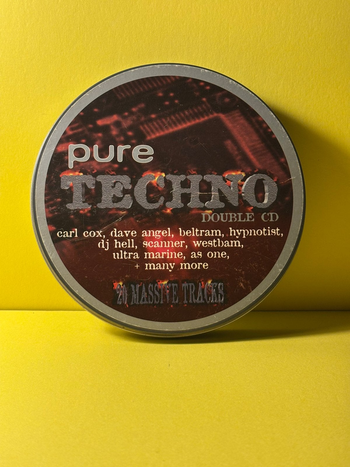 Pure techno / 1999 pure tin case nieuwstaat, Cd's en Dvd's, Cd's | Dance en House, Verzenden, Zo goed als nieuw, Techno