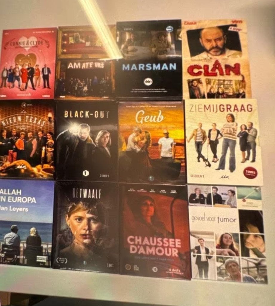 Vlaamse dvd series splinternieuw in de plastiek 15 euro, Ophalen of Verzenden, Nieuw in verpakking