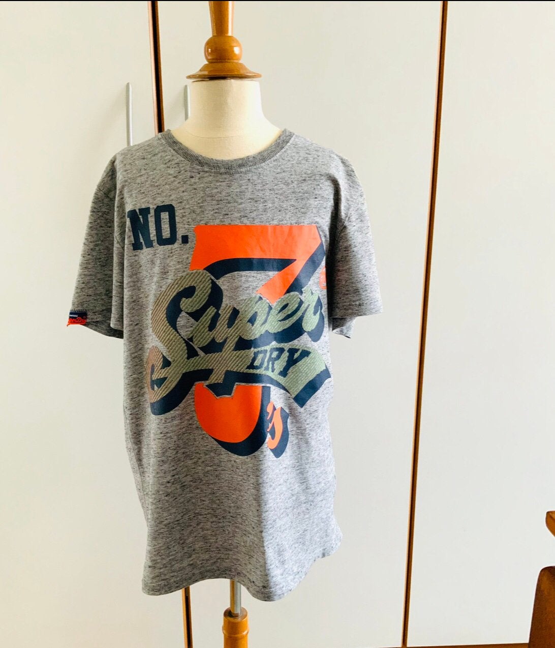 Superdry tee shirt taille M impeccable Angleur, Enlèvement, Comme neuf