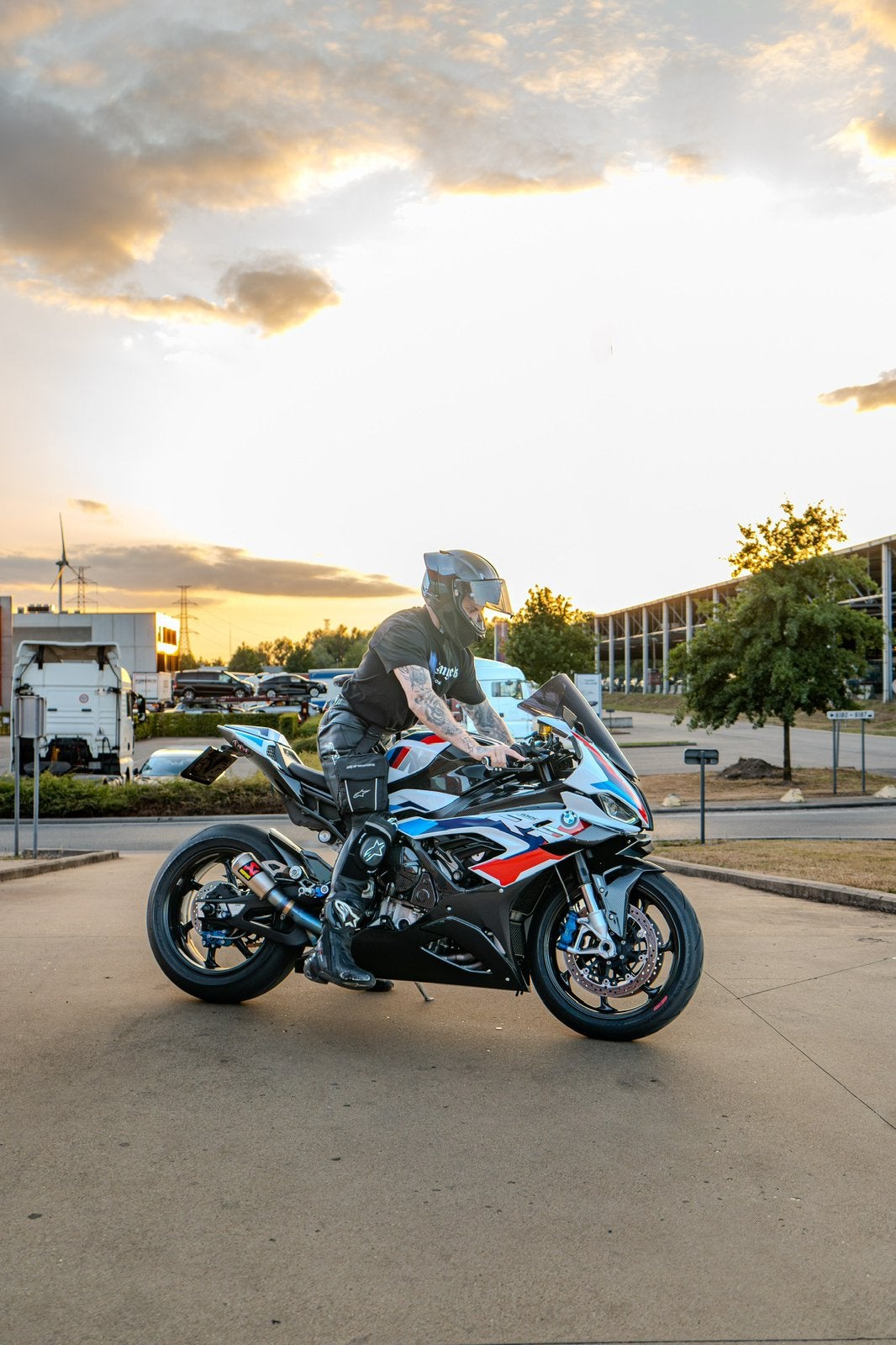 BMW M 1000 RR 2022 | 14 000 KM | AKRAPOVIC COMPLET, Motos, Permis Moto A, Occasion, Plus de 35 kW, Super Sport