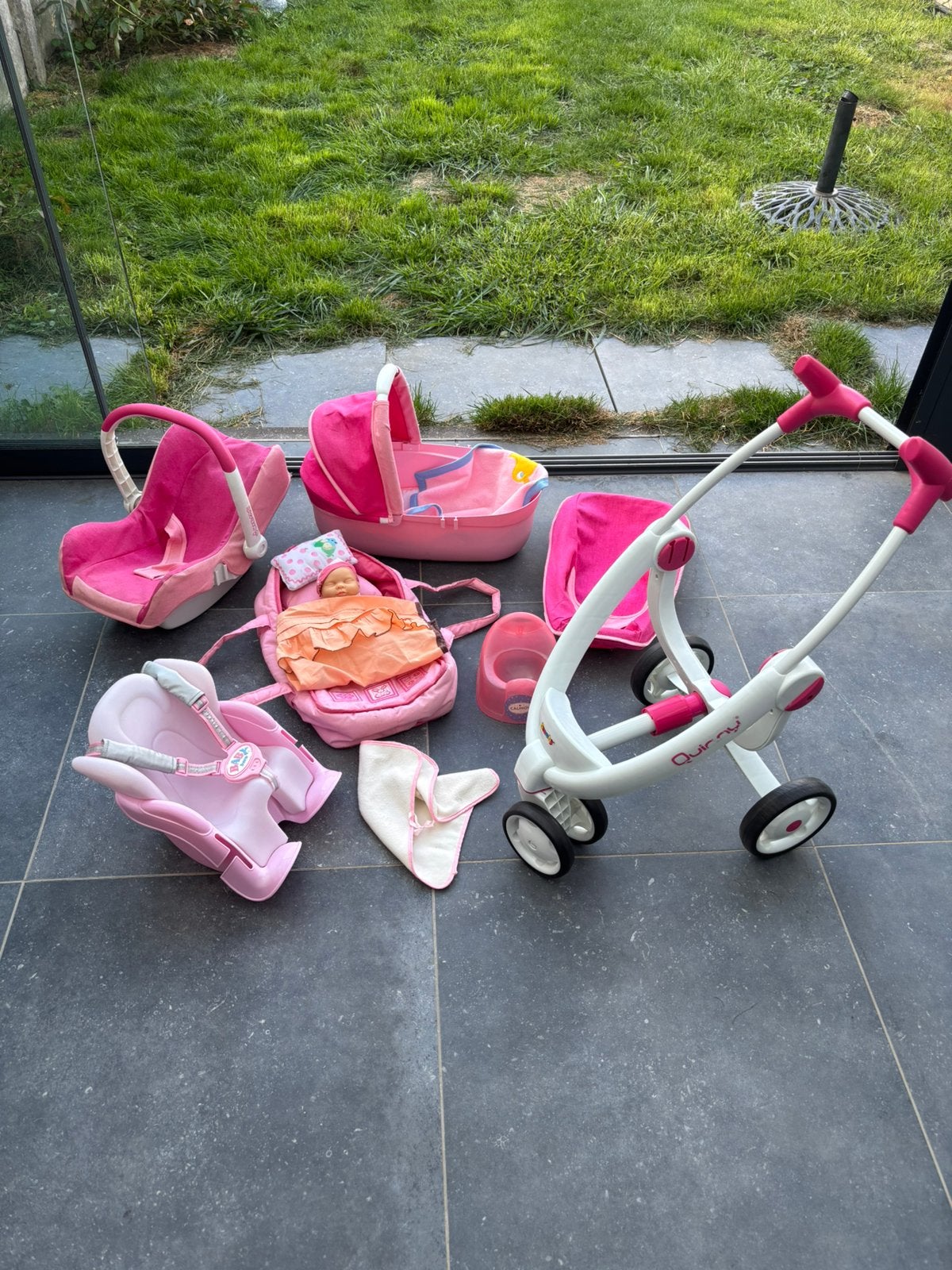 Jouet poussette bébé et accessoires avec petit bébé, Enfants & Bébés, Enlèvement ou Envoi, Utilisé