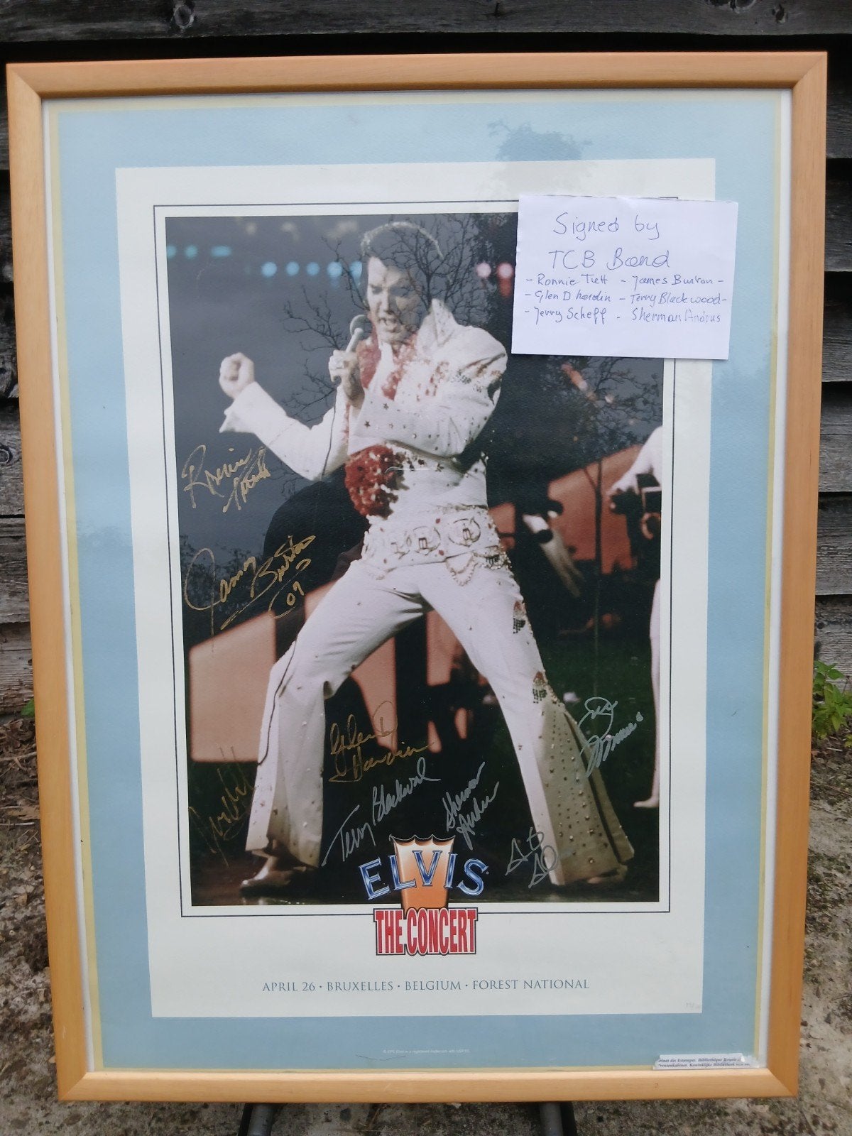 Elvis "The Concert" poster - gehandtekend., Verzamelen, Ophalen, Zo goed als nieuw, Foto of Kaart, Gesigneerd