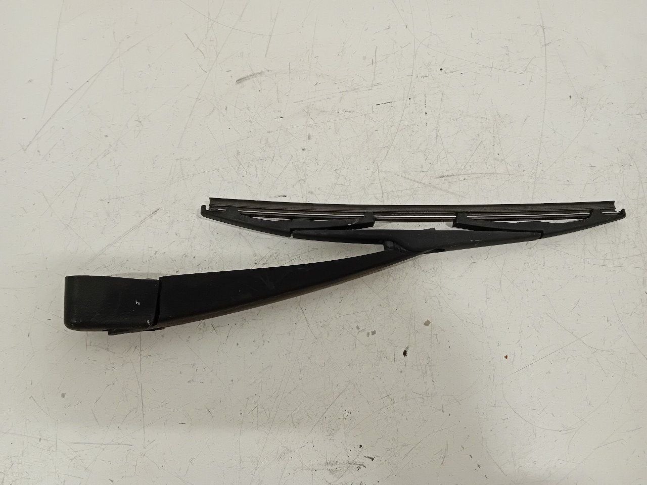 Ruitenwisserarm achterruit Peugeot 308, Auto-onderdelen, Onderdelen@venauto.nl, Van der Ven Autorecycling B.V., Gebruikt, Ettenseweg 76, 4706 PB Roosendaal, The Netherlands