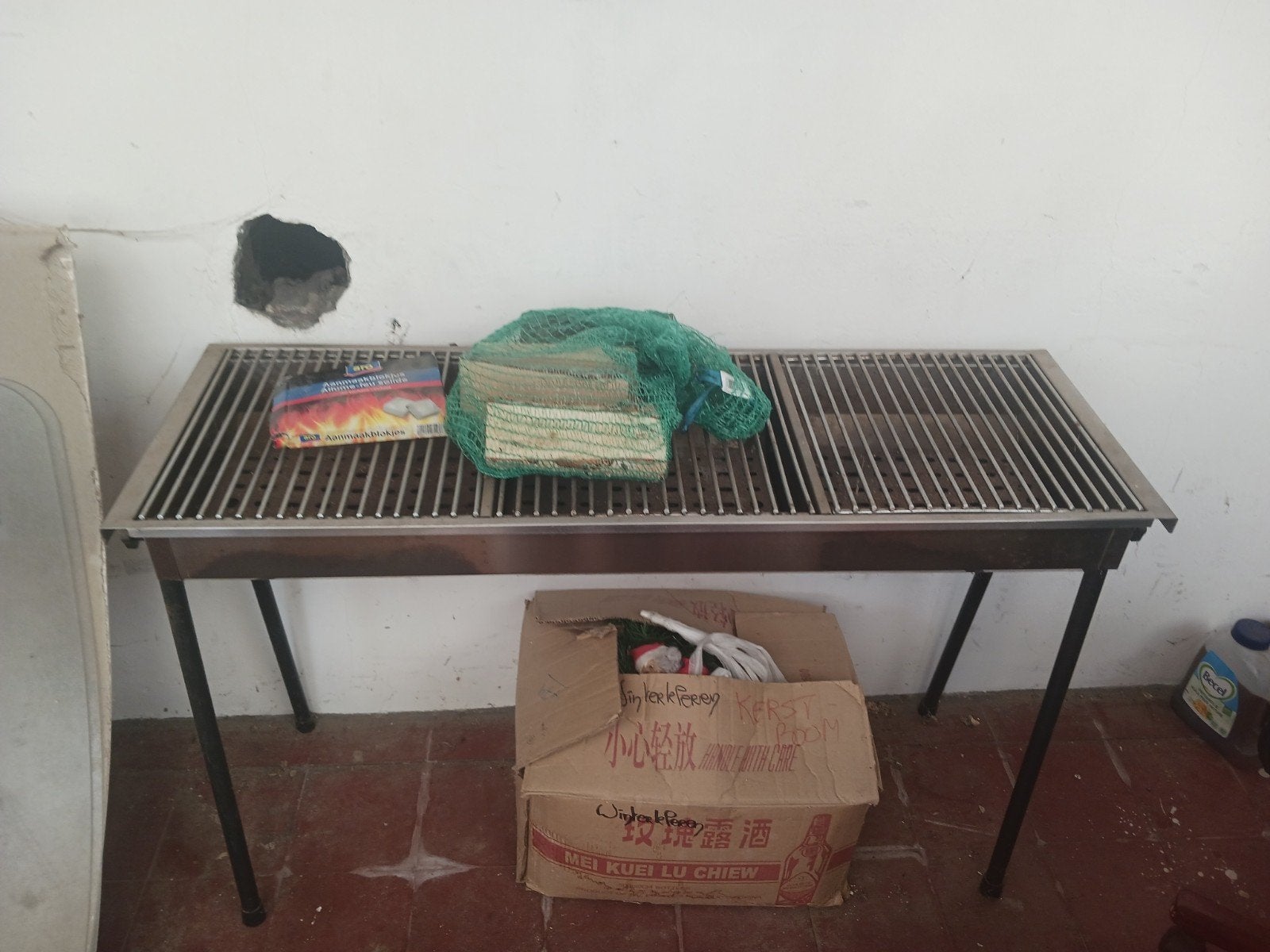 Hendi bbq amper gebruikt in topstaat, Tuin en Terras, Ophalen, Zo goed als nieuw, Hendi