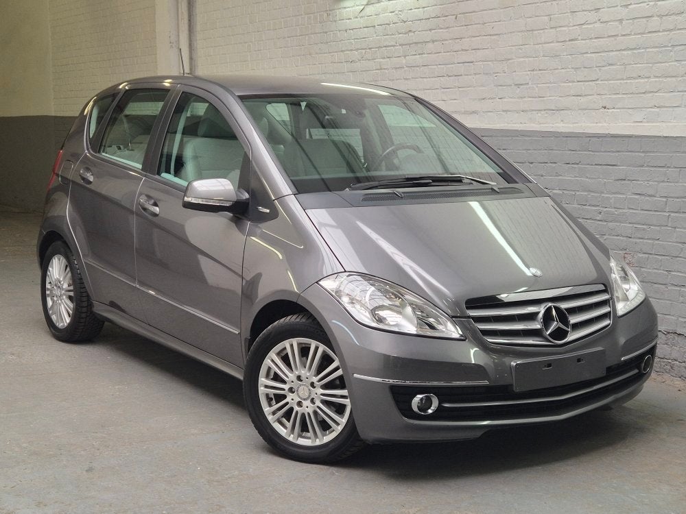 Mercedes A180 Autom. ess. 88.000 km-Excellent état -Garantie, https://public.car-pass.be/vhr/cee81114-4201-41a4-b3dc-ff547c0f59c8