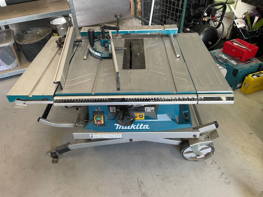 Makita MLT100 tafelzaag met onderstel, Doe-het-zelf en Bouw, Ophalen, Gebruikt, 70 mm of meer, Overige typen