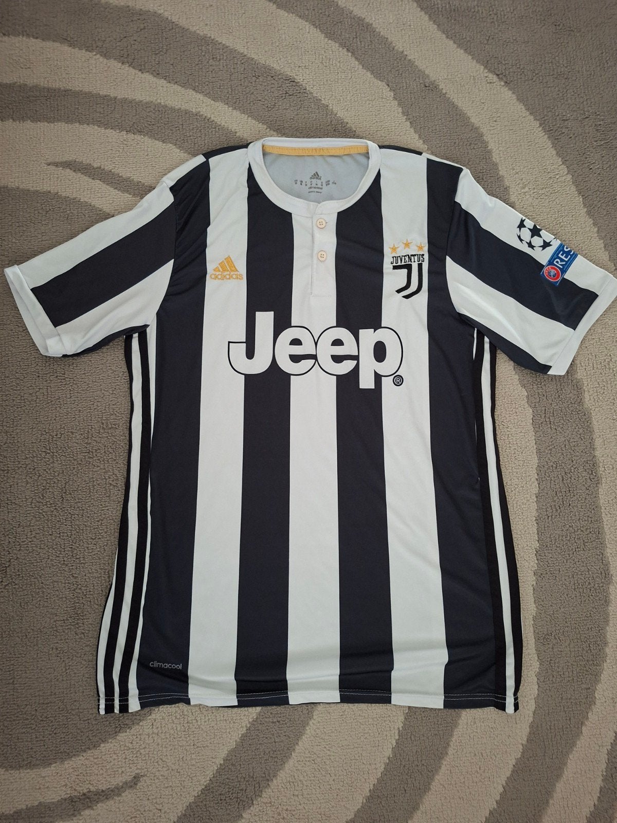 juventus orgineel tshirt maat m, Vêtements | Hommes, Vêtements Homme Autre, Enlèvement