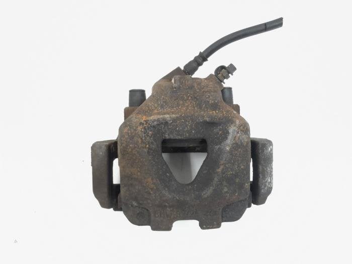 Etrier de frein (pince) avant droit d'un BMW 3-Serie, Autos : Pièces & Accessoires, Freins & Transmission, -, 3 mois de garantie
