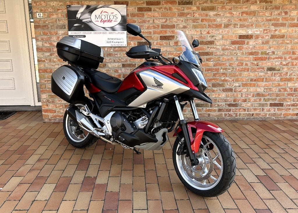 Honda NC 750 X DCT, 2 cilinders, 745 cc, Nieuw, Motorrijbewijs A