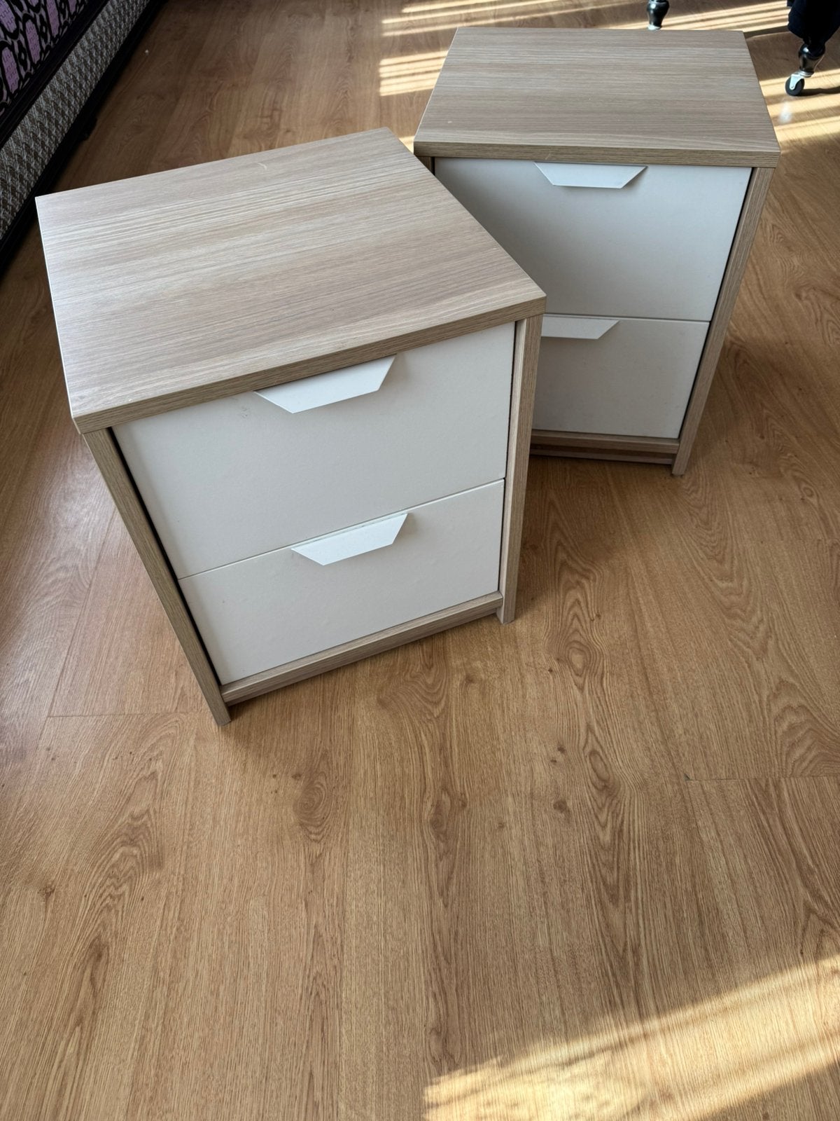 2 Nachtkastjes perfecte staat!!, Huis en Inrichting, Ophalen, Zo goed als nieuw