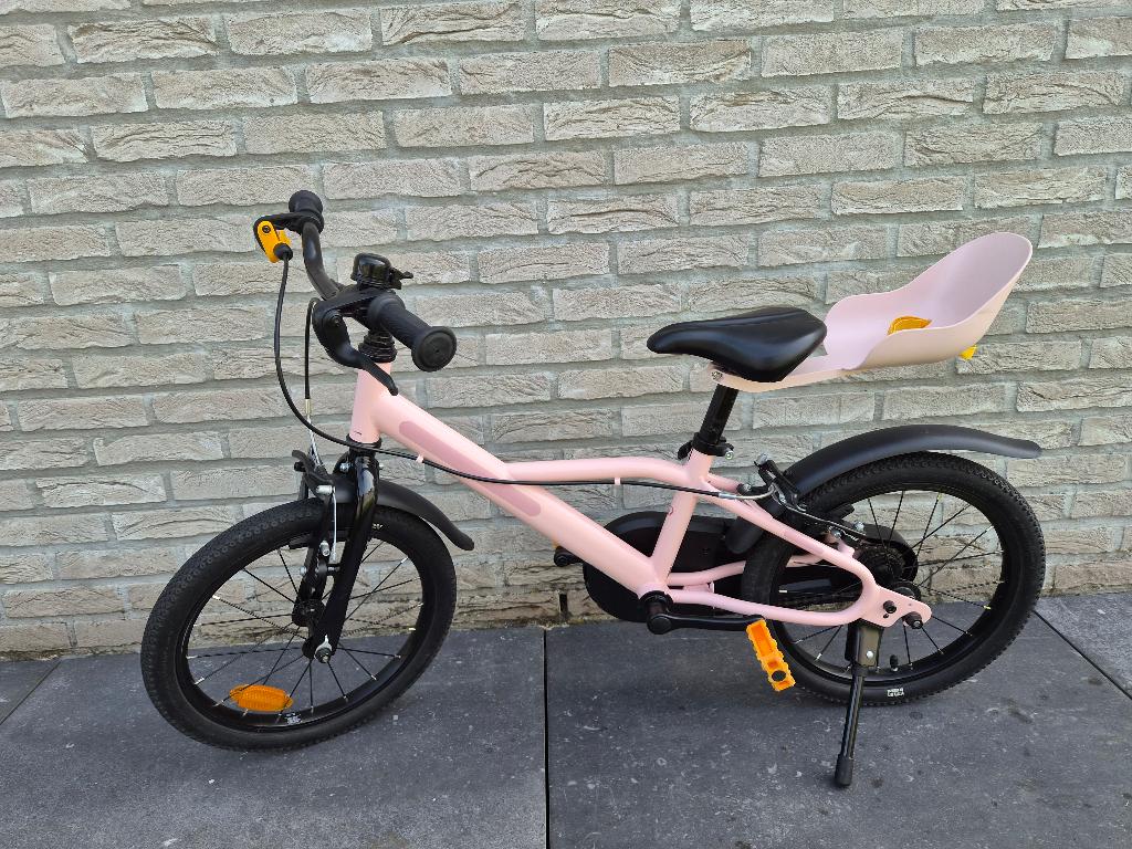 Kinderfiets, Fietsen en Brommers, Fietsen | Kinderfietsjes, Ophalen, Zo goed als nieuw, 16 tot 20 inch, Btwin