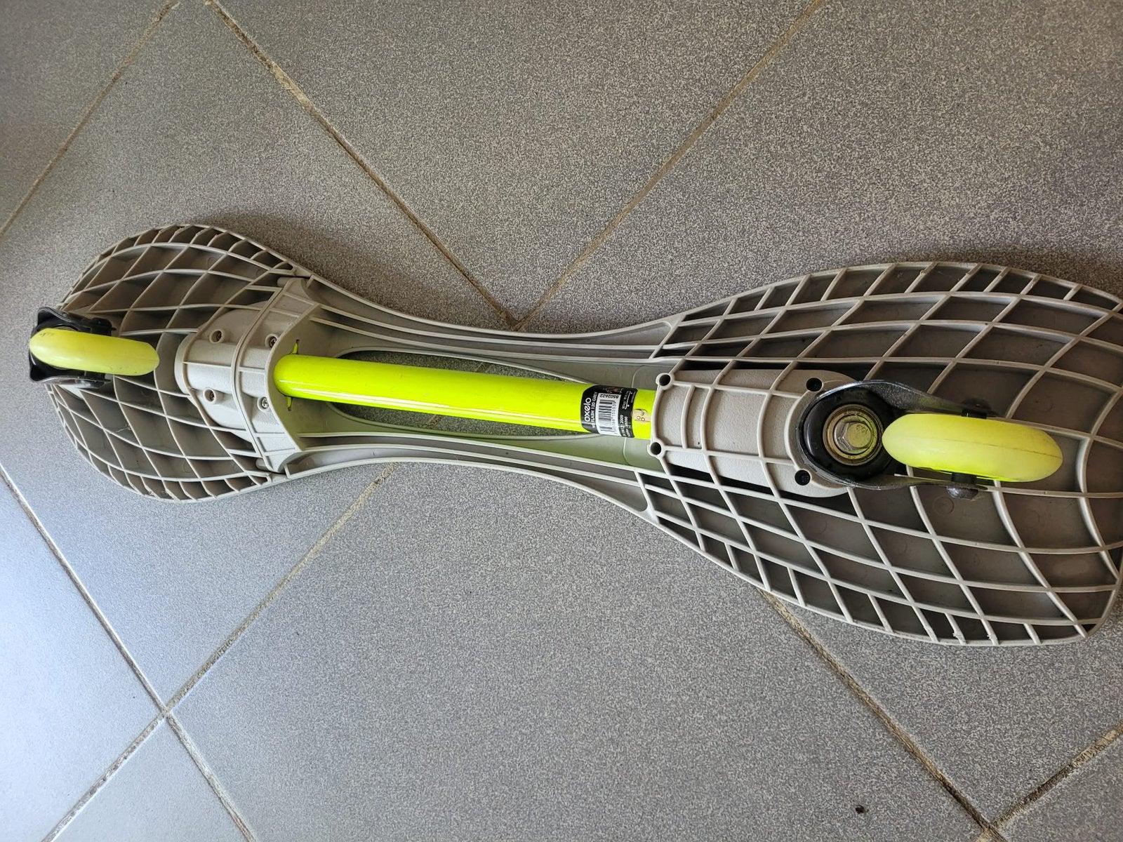 Oxelo waveboard 120 als nieuw, Sports & Fitness, Skateboard, Enlèvement, Comme neuf, Waveboard