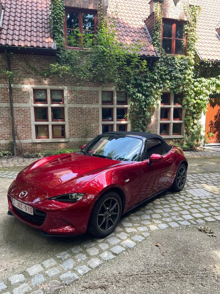 Mazda MX-5 - Historique d'entretien complet et sans fumeurs, Autos, Achat, Euro 6, Noir, Détection des panneaux routiers