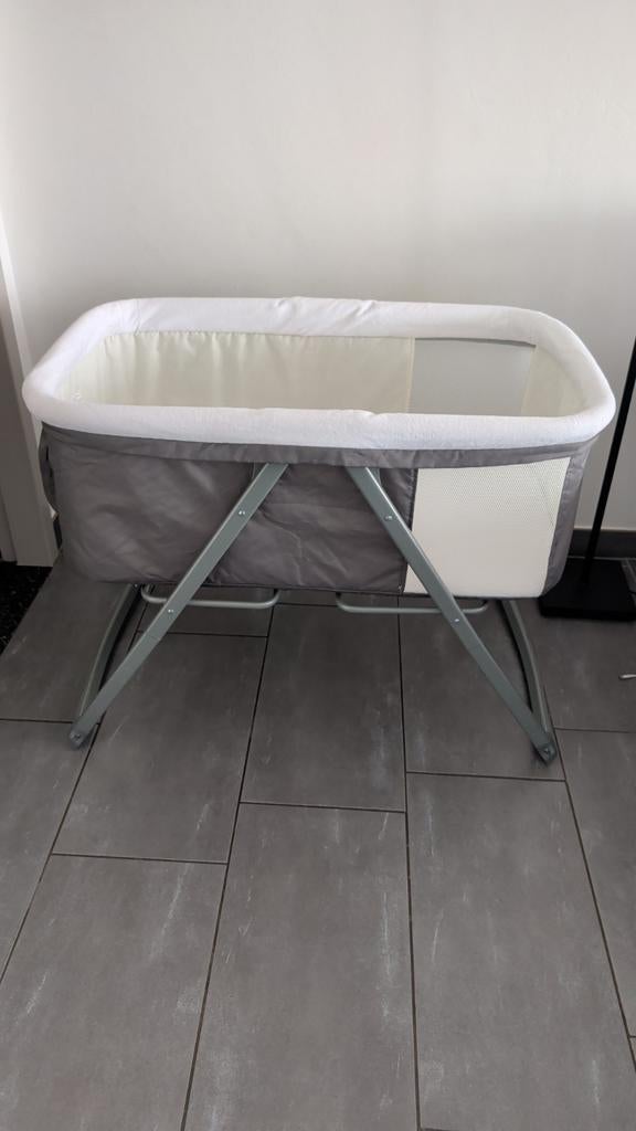 Baby Reisbed - Opklapbed - Campingbed - Plooibaarbed, Ophalen