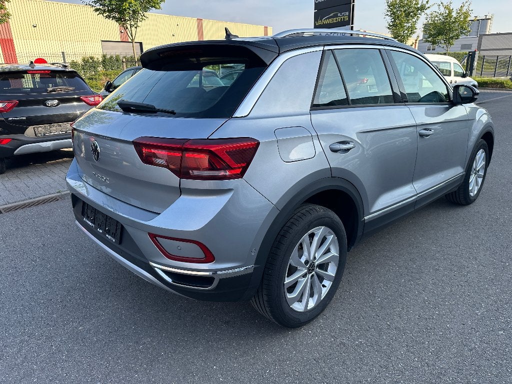 Vw T-Roc, 1.0 TSI 115 pk, 2025, CARPLAY-ANDROID / FULL LED, Auto's, Voorwielaandrijving, 1304 kg, Euro 6, https://public.car-pass.be/vhr/7d74b5a1-650b-41c6-9321-99b3bf519a3a