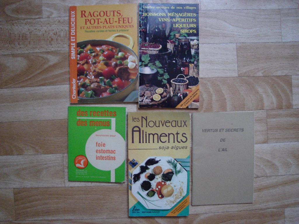Lot de livres de recettes, Livres, Livres de cuisine, Comme neuf, Entrées et Soupes, Plat principal, Gâteau, Tarte, Pâtisserie et Desserts