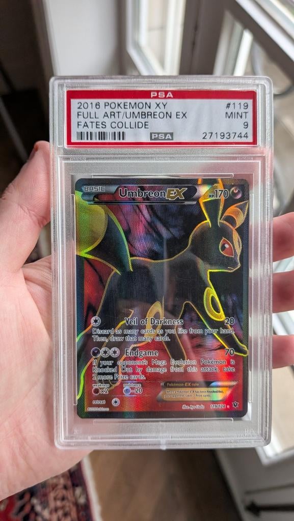 Umbreon Ex 119/124 Fates Collide PSA 9 Pokemon, Hobby en Vrije tijd, Verzamelkaartspellen | Yu-gi-Oh!, Ophalen of Verzenden, Zo goed als nieuw