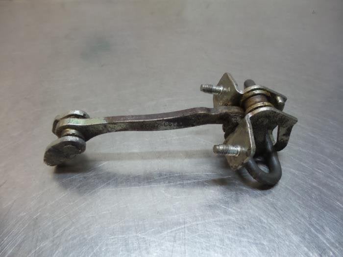 Butée 4portes arrière gauche d'un Opel Vectra (Vectra C 02, -, Opel, Utilisé, -
