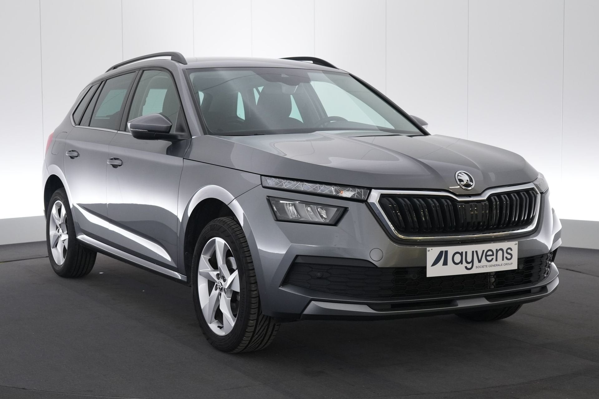 (2EVR814A) SKODA KAMIQ, Autos, Skoda, Argent ou Gris, Achat, Entreprise, Carnet d'entretien