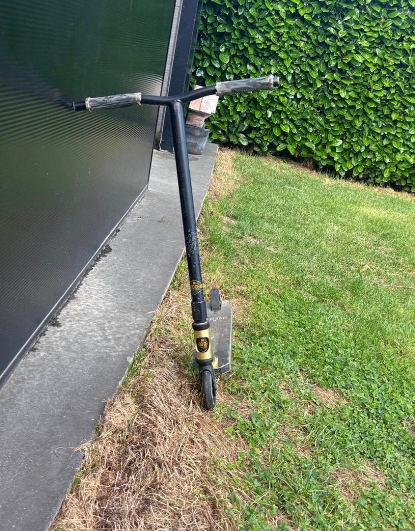 Step, Fietsen en Brommers, Ophalen, Zo goed als nieuw