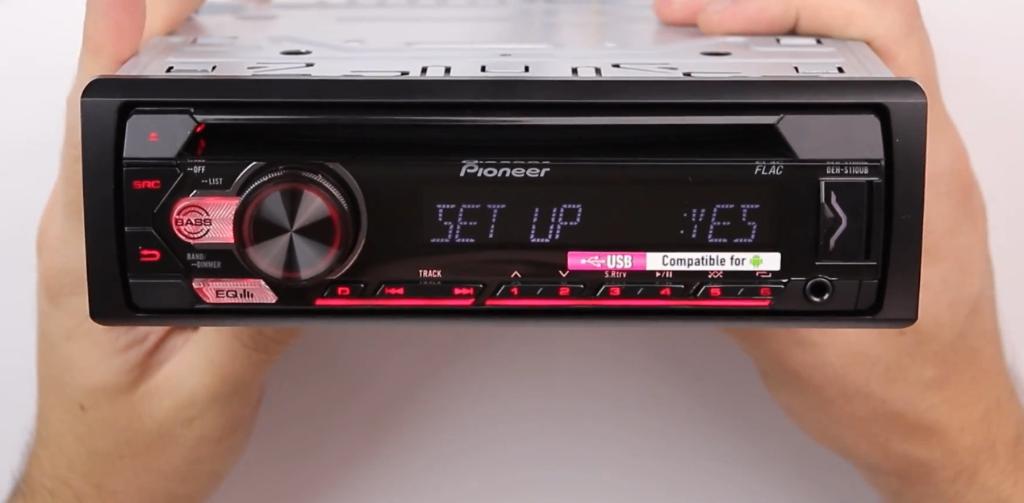 Pioneer DEH-S110UB Autoradio – CD / USB / AUX – In topstaat!, Auto diversen, Autoradio's, Ophalen of Verzenden, Zo goed als nieuw