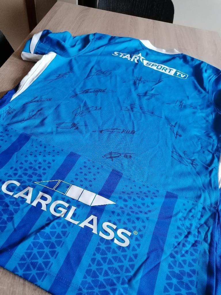 Krc genk gesigneerd shirt, Verzamelen, Overige Verzamelen, Ophalen, Zo goed als nieuw