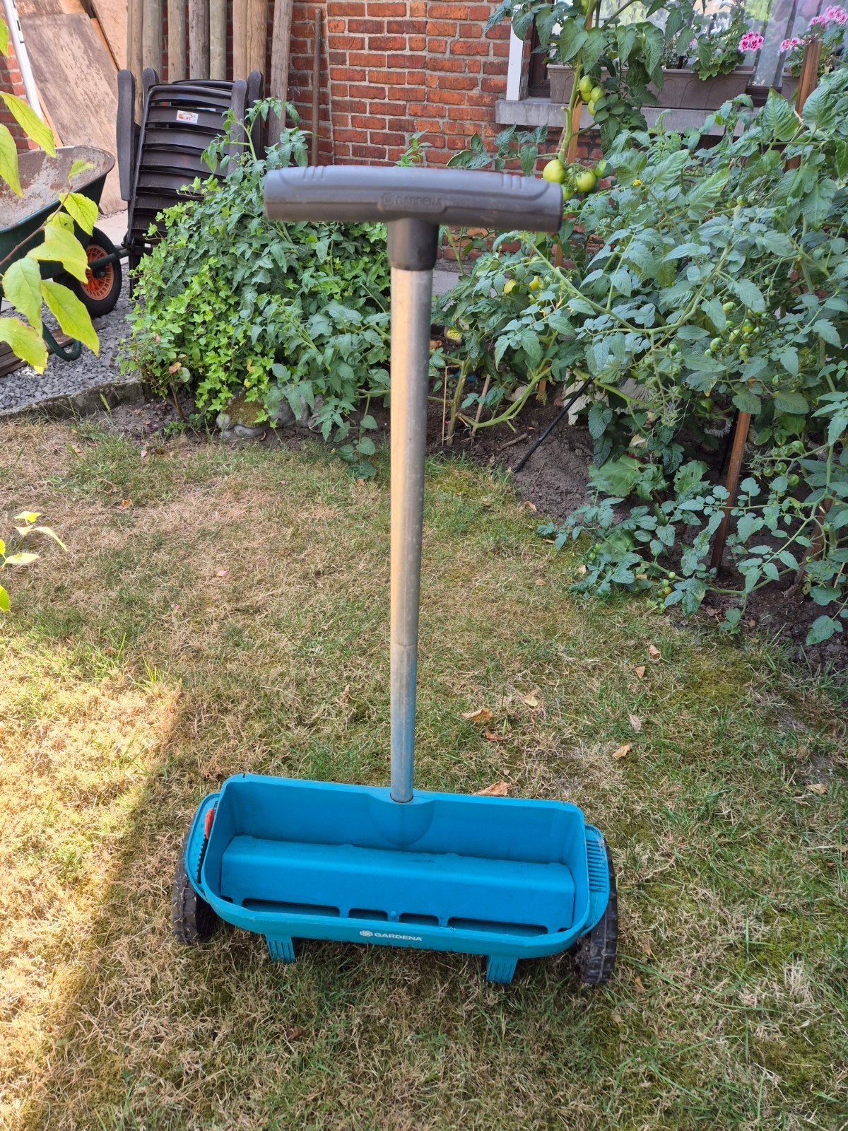 Gras zaaier 5 euro, Ophalen, Gebruikt