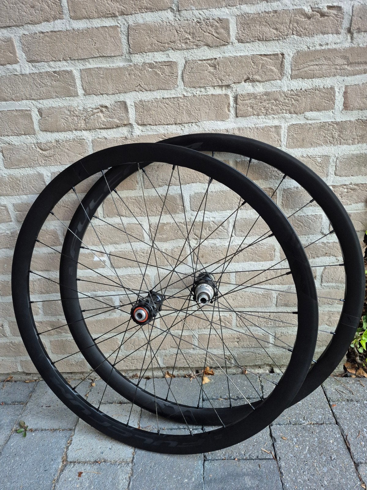 Fulcrum Racing 400 DB wielen, Ophalen