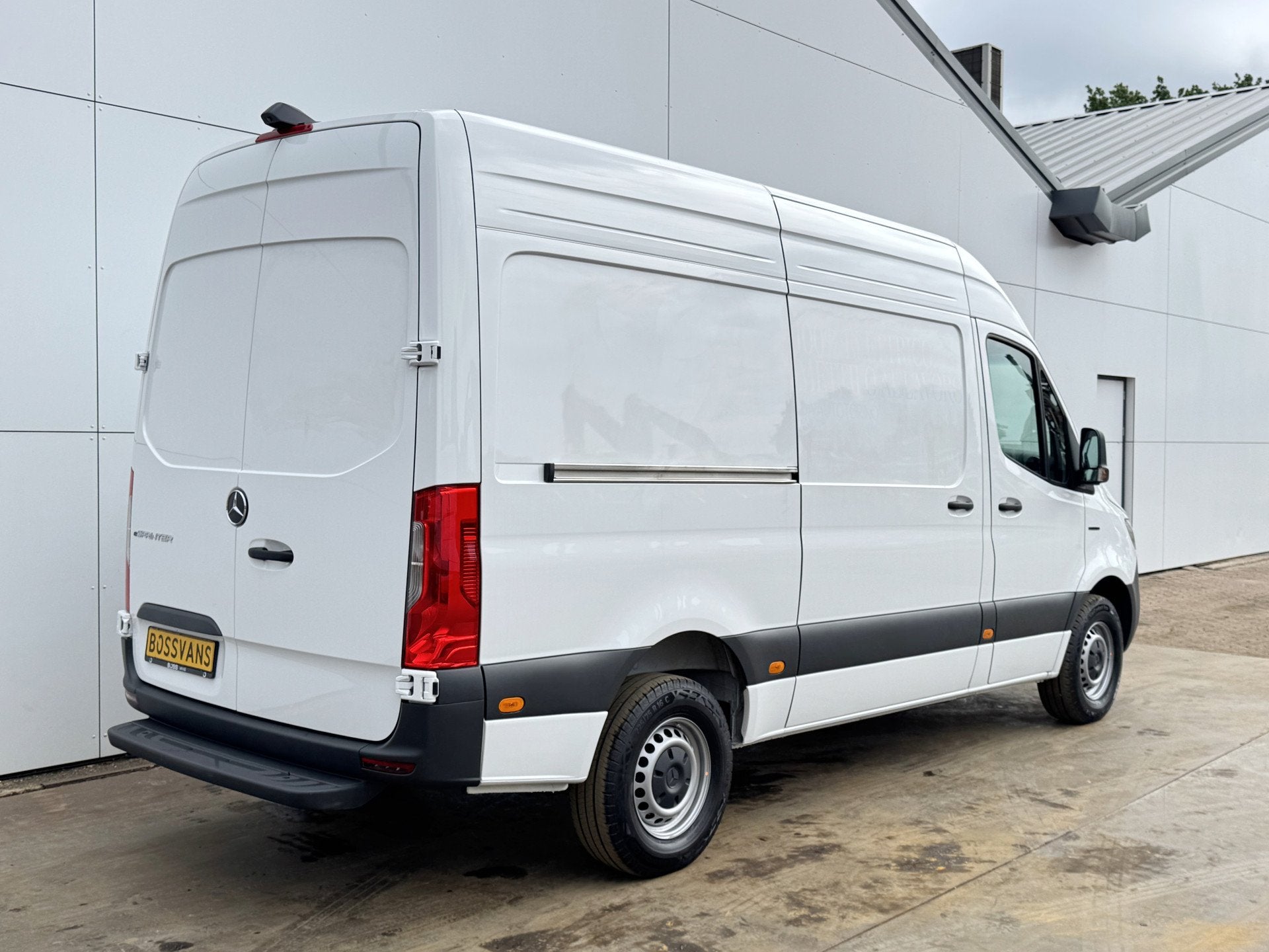 Mercedes-Benz eSprinter 314 Pro 81kWh Nieuw model! 313km WLT, Autos, Camionnettes & Utilitaires, 100 kW, 81 kWh, Achat, Entreprise