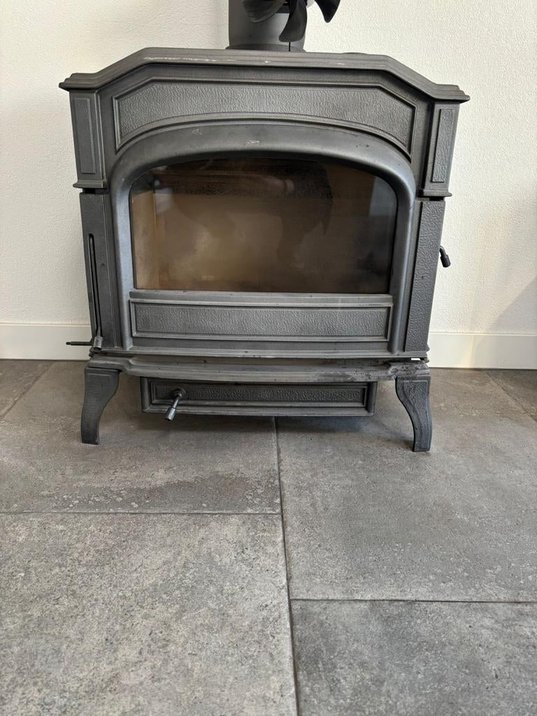 Super degelijke Dovre houtkachel van gietijzer., Ophalen