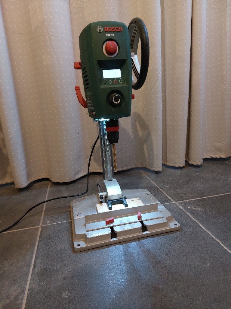 tafelboormachine BOSCH PBD40, Bricolage & Construction, Comme neuf, Enlèvement, Foreuse sur colonne, 600 watts ou plus