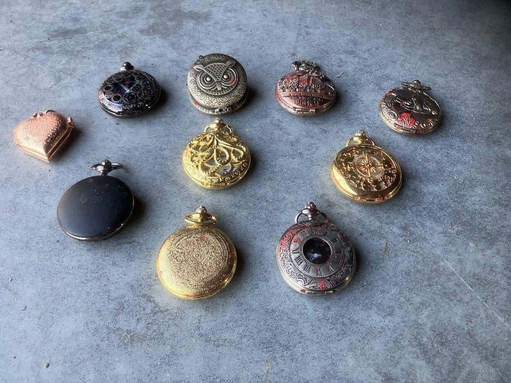 Zakhorloges te koop, Enlèvement, Montre de poche, Inconnu