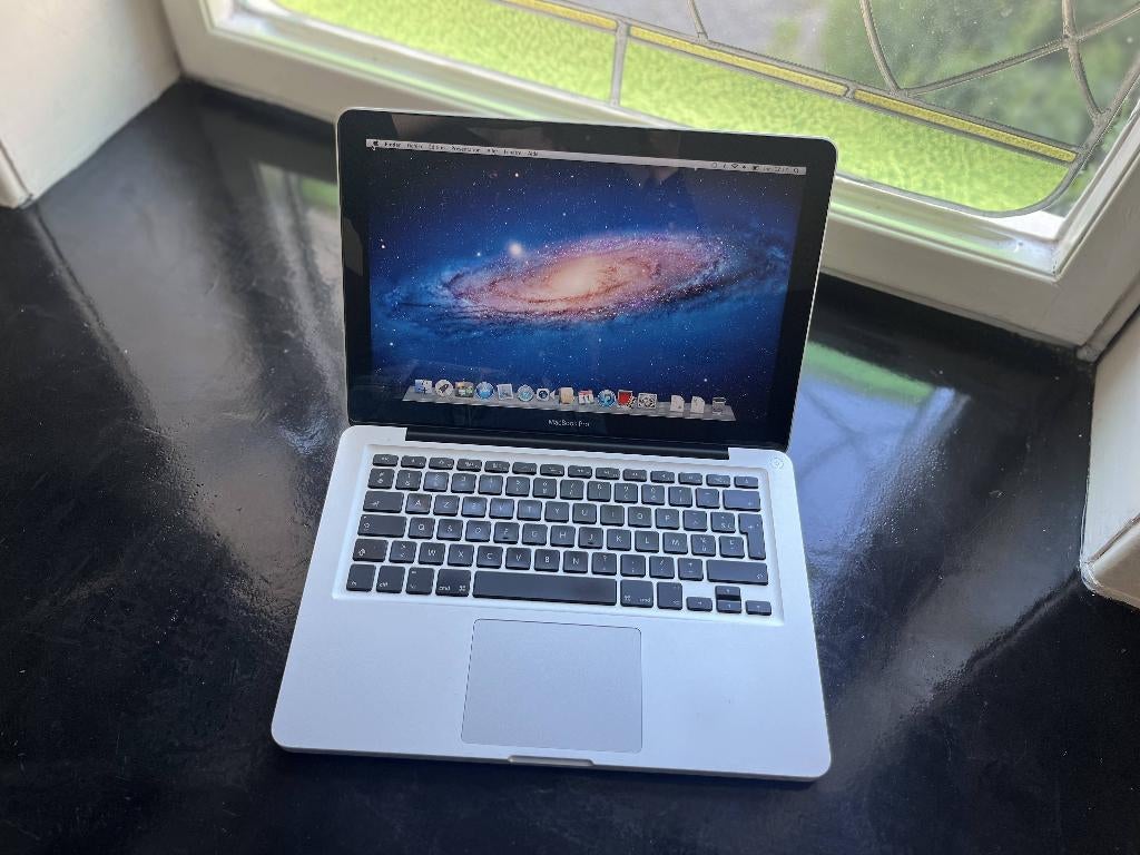 MacBook Pro 13” begin 2011 i5 2,4 GHz — 8 GB RAM functioneel, Computers en Software, Gebruikt, 256 GB, 2 tot 3 Ghz, 8 GB