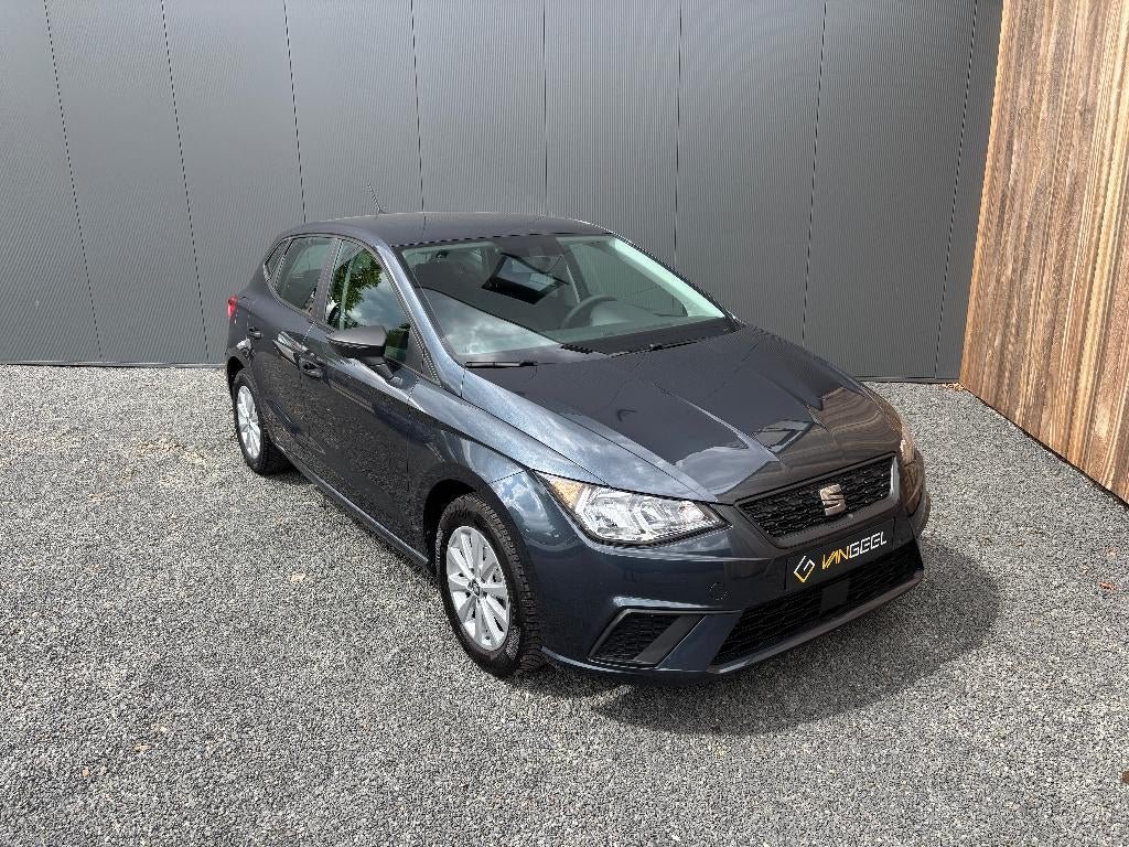 Seat Ibiza, Voorwielaandrijving, Stof, https://public.car-pass.be/vhr/b3d92d55-dc4e-4f36-97f0-dc55fe83fc0b, Ibiza