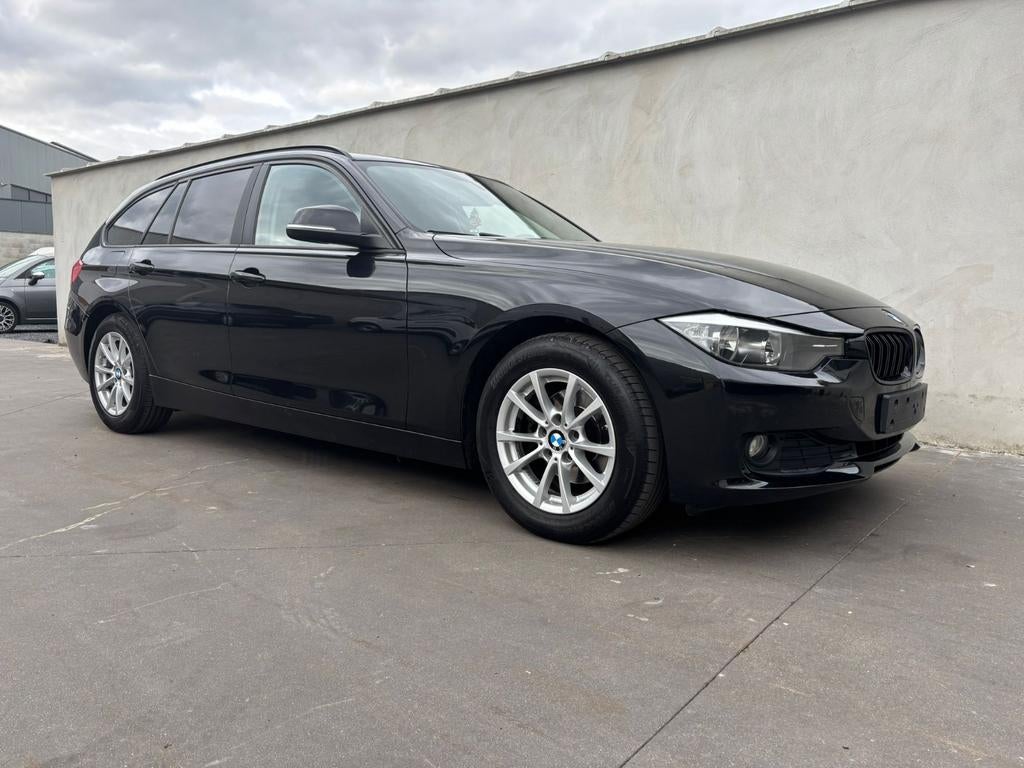 BMW 318 D Break

Automaat, Auto's, BMW, Bedrijf, Elektrische buitenspiegels, Te koop, Break