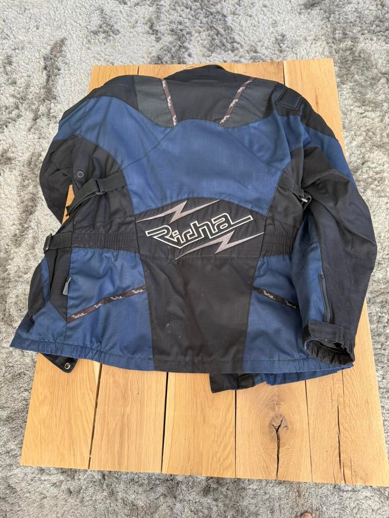 Motorjas.  Maat. L, Motoren, Ophalen