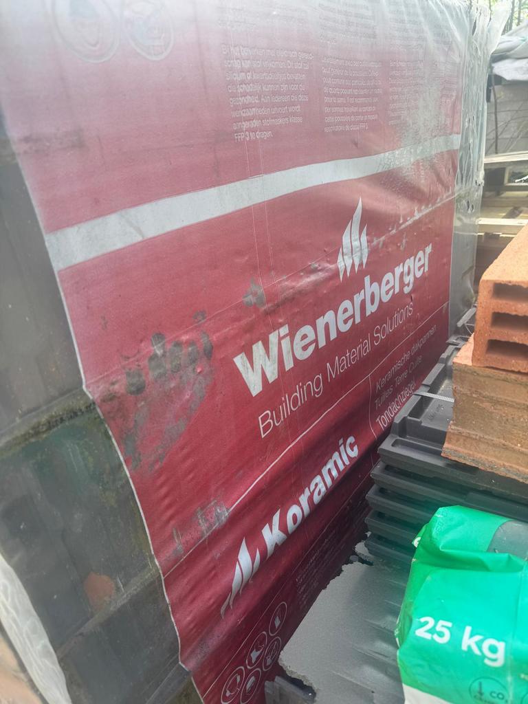 Wienerberger dakpannen, Doe-het-zelf en Bouw, Dakpannen en Dakbedekking, Ophalen, Nieuw, Dakpannen