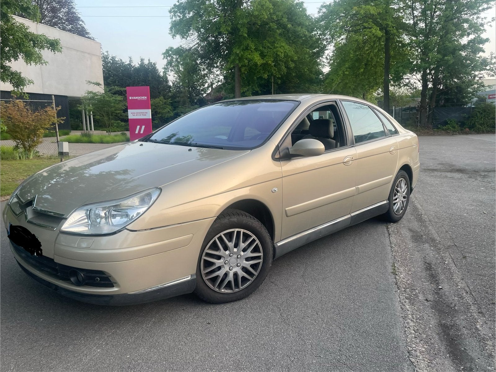 Citroen C5 automaat benzine 113k km, Auto's, Citroën, Stof, Beige, Berline, Particulier
