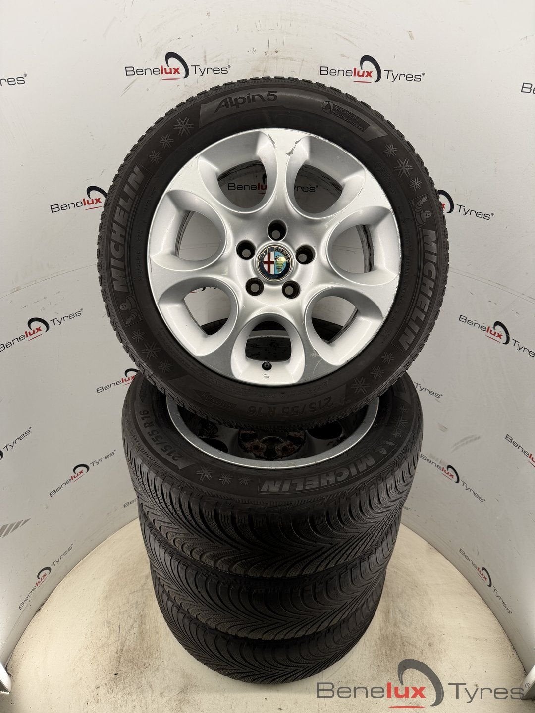 origineel winter Alfa Romeo 159 Giulietta AlfaRomeo snow ms, Auto-onderdelen, -, Banden en Velgen, Gebruikt, 215 mm