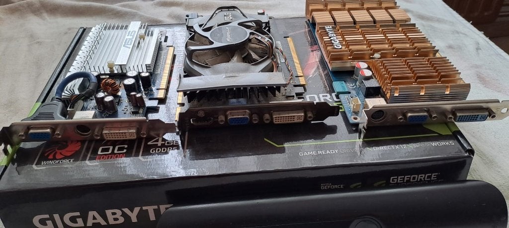 3 Grafische Kaarten, Computers en Software, Videokaarten, Ophalen