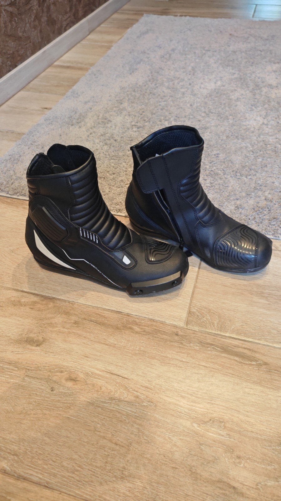 Chaussures de moto hautes taille 40, Motos, Enlèvement, Bottes, Course