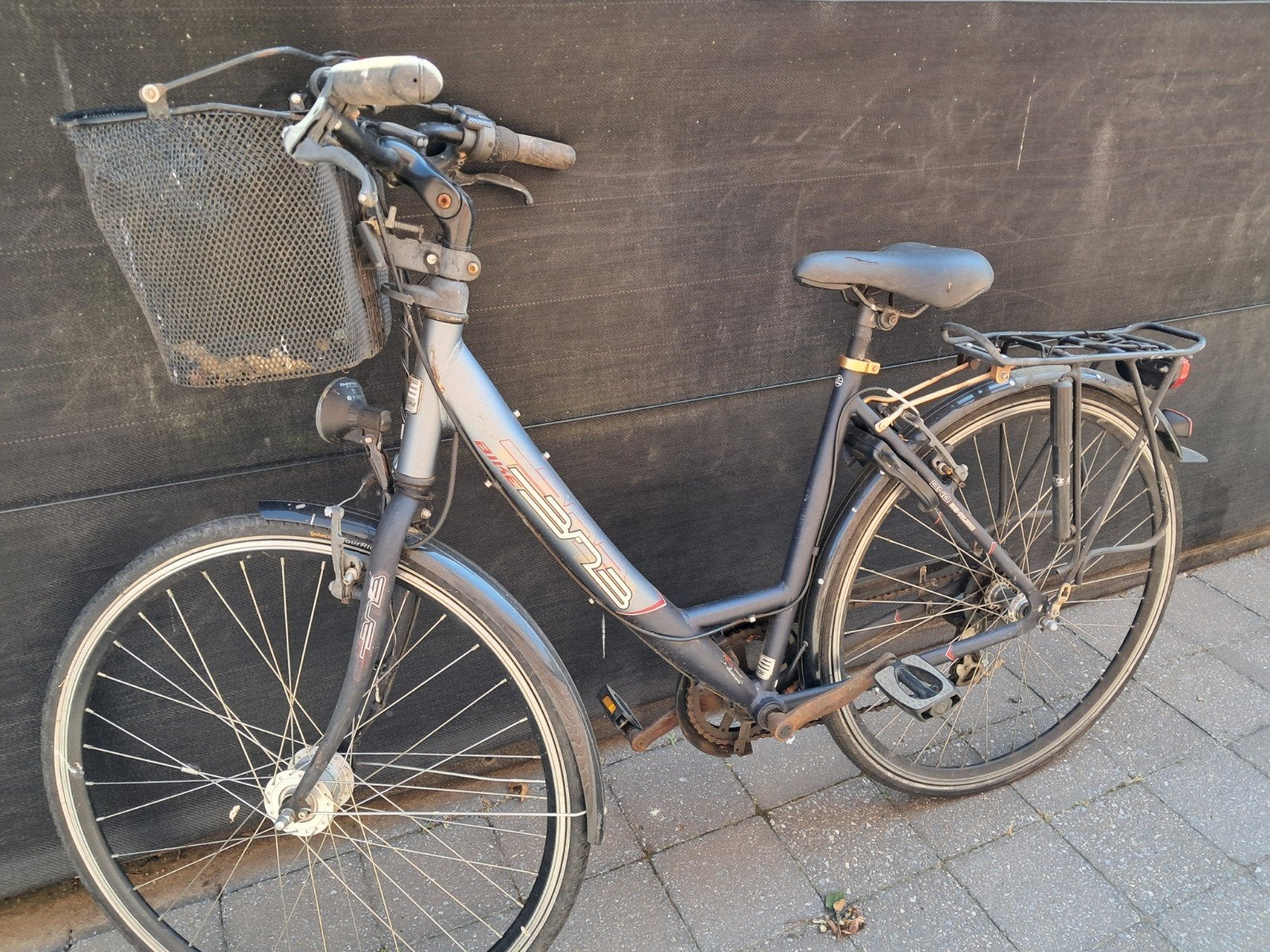 damesfiets, Ophalen