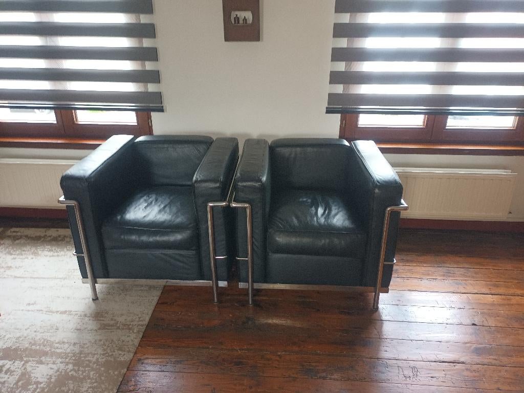 1 x ou 2 x Le Corbusier LC 2 à vendre ensemble ou séparément, Maison & Meubles, Chaises, Design - Tijdloos - Chroom - Leder, Enlèvement