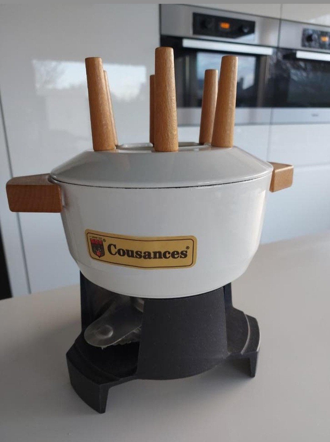 Set à fondue Creuset Cousances (neuf), Electroménager, Fondue, Enlèvement ou Envoi, Neuf, Brûleur, Service à fondue