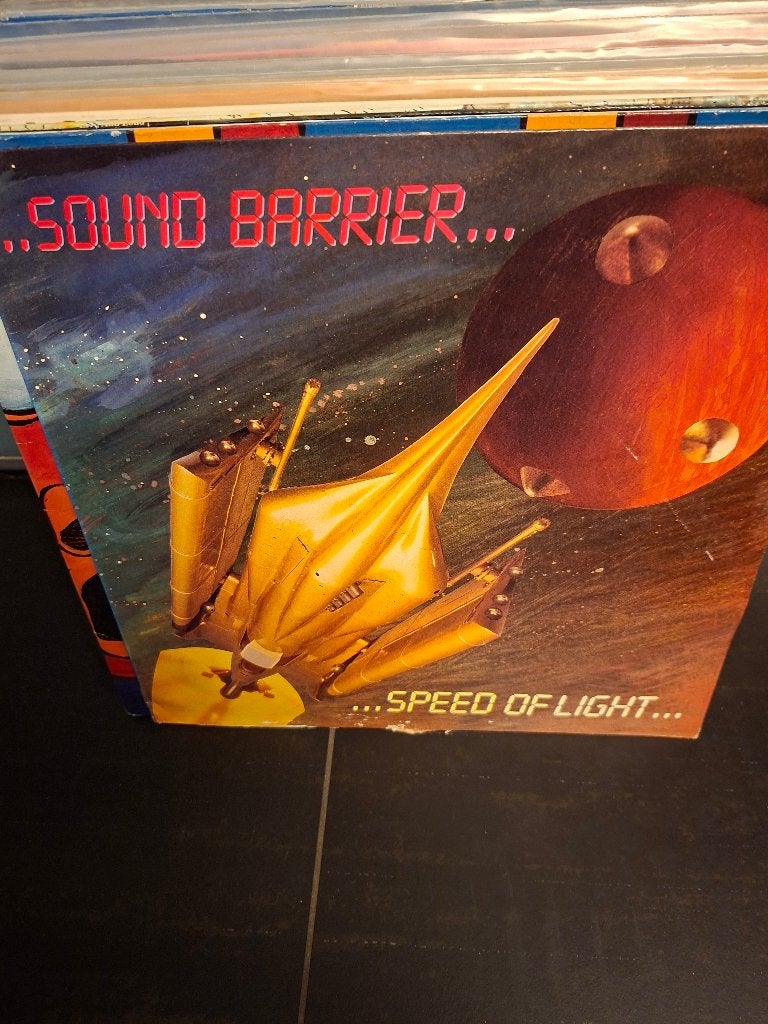 lp - sound barrier - speed of light - bak 5, Heavy metal, Enlèvement ou Envoi, Pochette photo, Utilisé