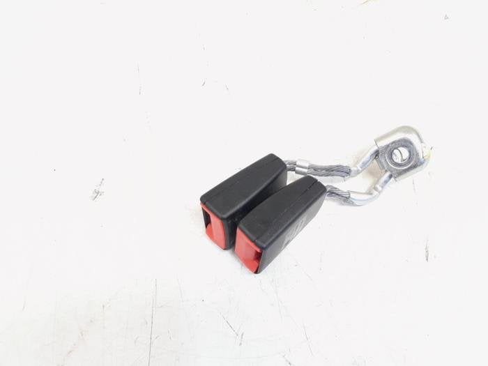 Insertion ceinture de sécurité arrière gauche d'un Volksw, Autos : Pièces & Accessoires, Volkswagen, -, 3 mois de garantie, Utilisé